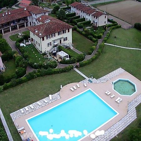 100% Design Villa Desenzano del Garda Buitenkant foto